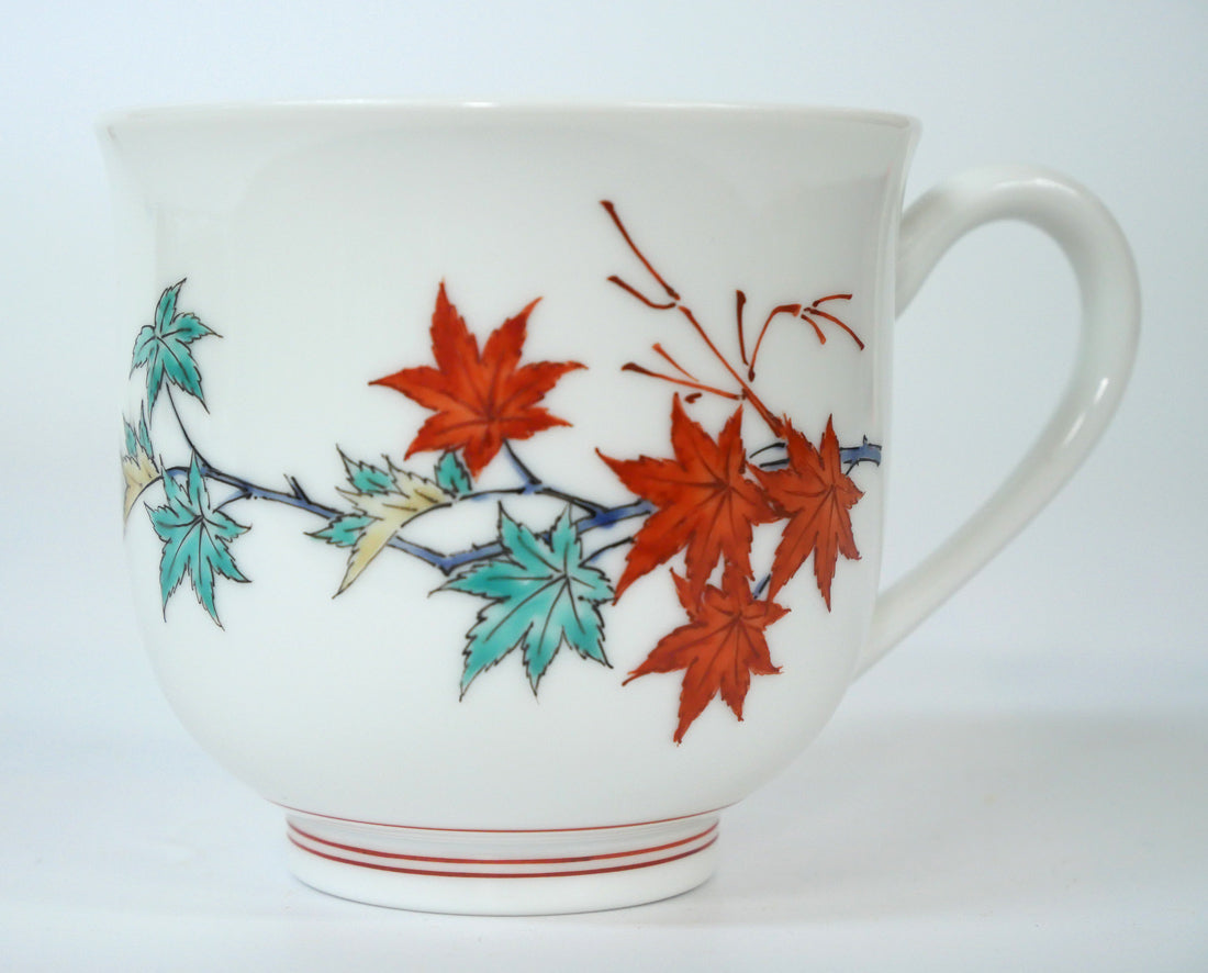 十四代酒井田柿右衛門「濁手珈琲碗紅葉文」共箱 拡大画像1