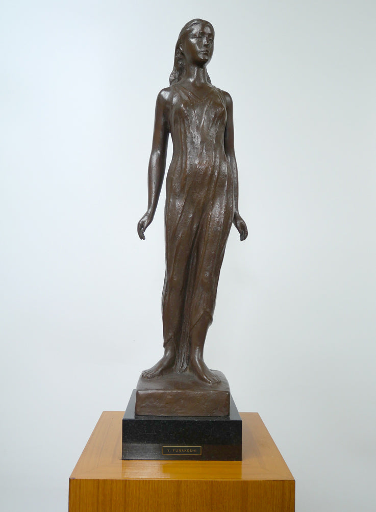 舟越保武「渚」ブロンズ作品・共箱・特製台座付き 作品全体画像1