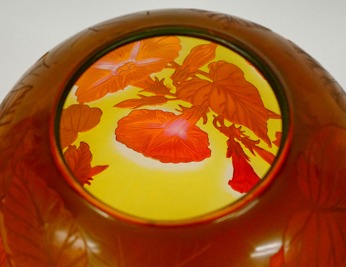 エミール ガレ(Emile Galle)「朝顔文花入」被せガラス・アシッド 作品上部画像