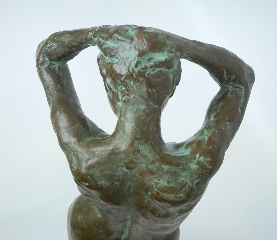 本郷新「裸婦」ブロンズ作品 拡大画像3