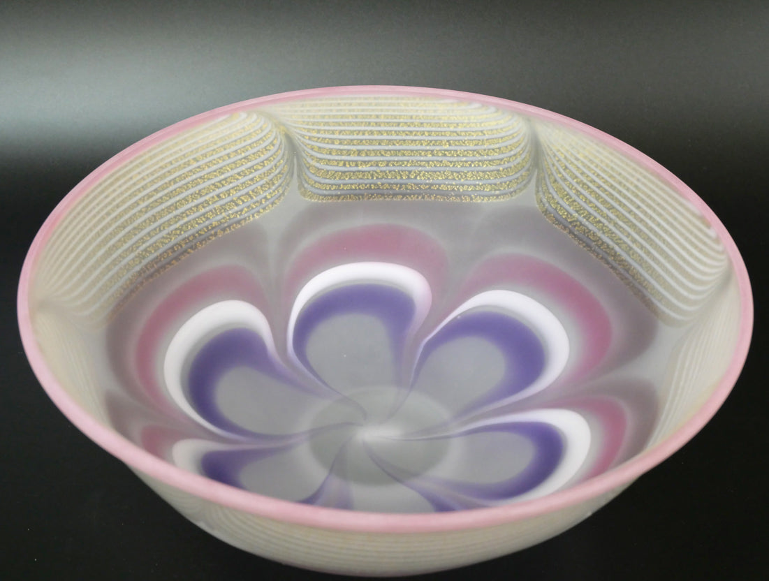 石井康治「手吹き硝子 金彩輪花鉢」共箱 作品全体画像1