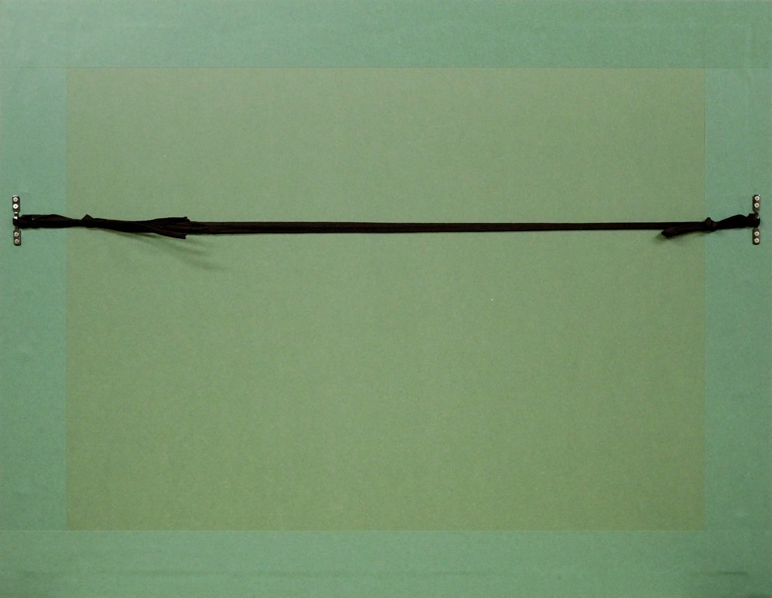 金井英明「干し草ロールがゴーロゴロ」肉筆アクリル画1点物・12号 額縁裏側画像