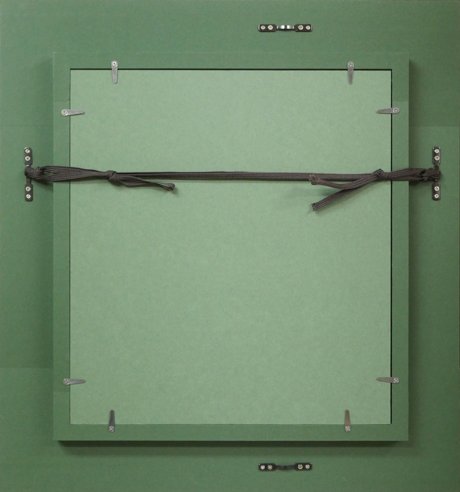 木田金次郎「花(句:佐藤彌十郎合作)」肉筆彩色画・色紙 額縁裏側画像