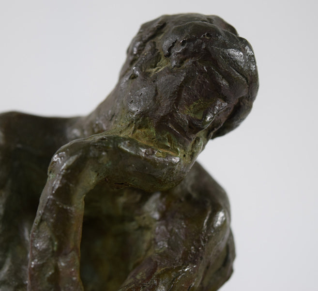 峯 孝「裸婦坐像」ブロンズ作品 部分拡大画像2