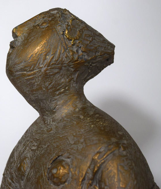 峯田敏郎「女性像」石膏彫刻に着色