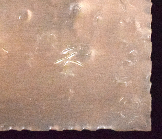 中村矢一「出発(たびだち)」彫金レリーフ額装作品 サイン拡大画像