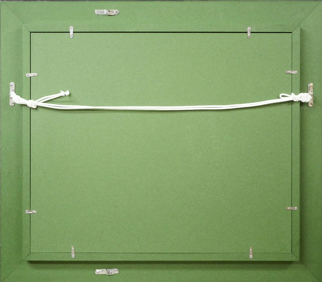 小田切訓「雪の北海道庁」油絵・F8号 額縁裏側画像