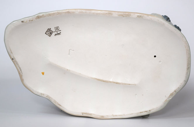 リヤドロ「Grape Testers」磁器フィギュア 作品裏側画像