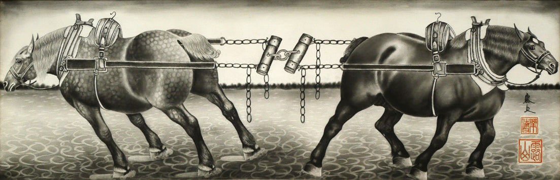 露山(畠中清喜)「引っ張りあうばん馬」木炭画・水墨・変形40号 作品全体画像