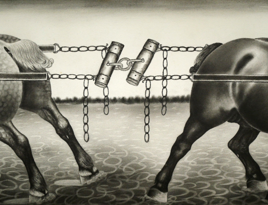 露山(畠中清喜)「引っ張りあうばん馬」木炭画・水墨・変形40号 拡大画像4