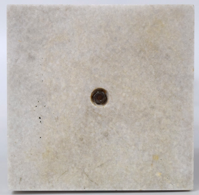 佐藤忠良「裸婦」ブロンズ作品 台座裏側画像