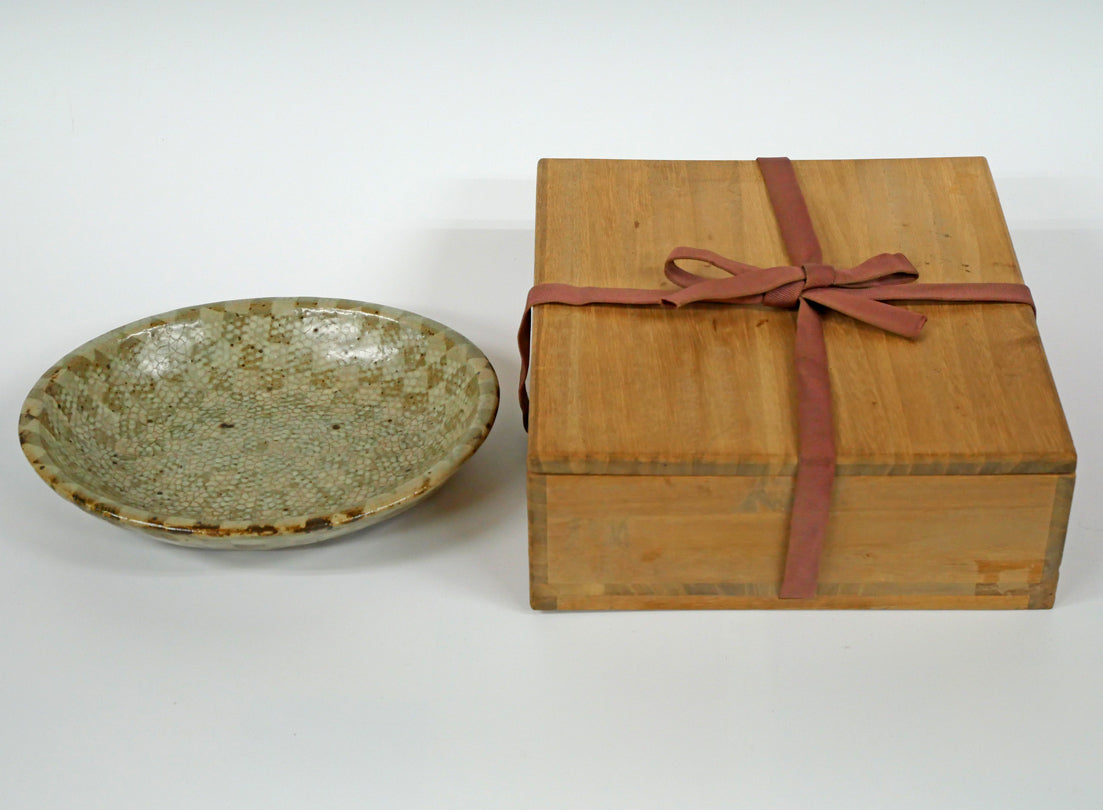 島岡達三「地釉練上象嵌縄文楕円皿」益子焼・共箱 付属品画像