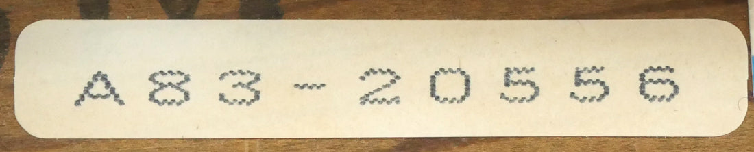 塩田満男「サロマ湖夕景」油絵・SM 裏側拡大画像1(「一枚の繪」管理番号シール)