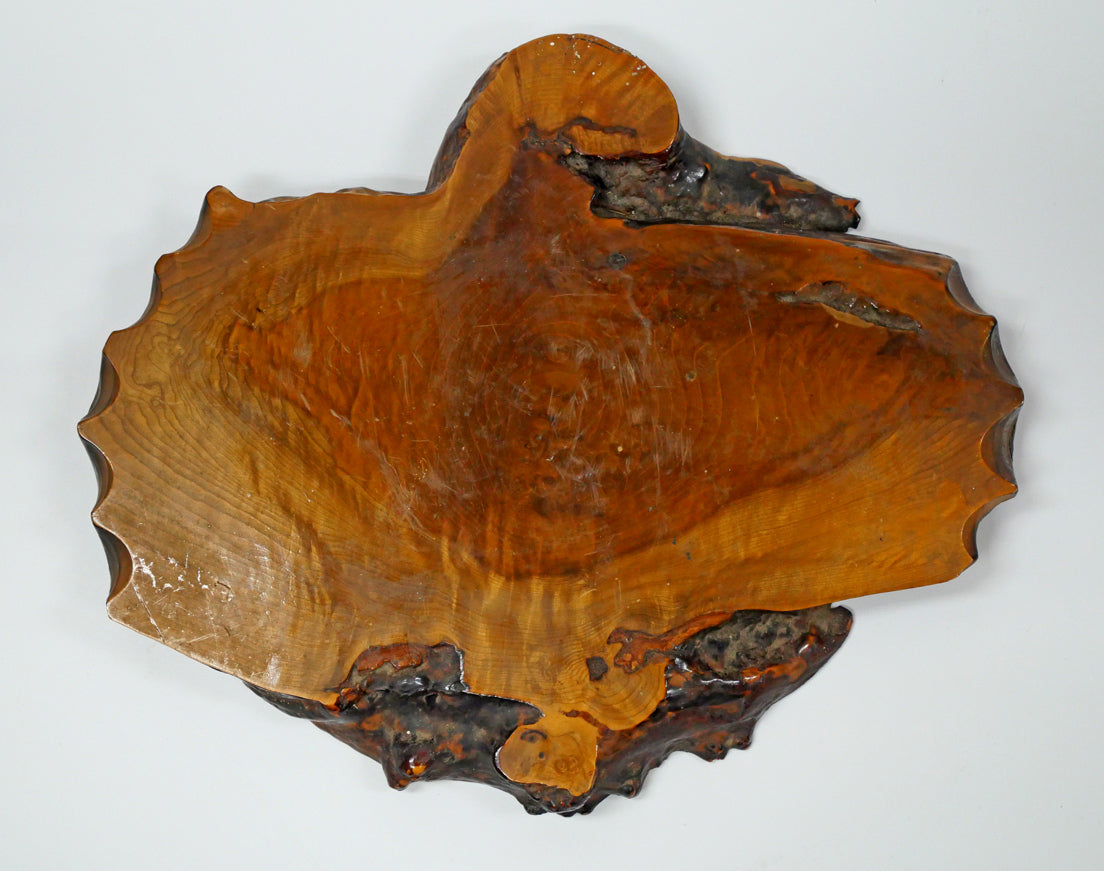 高橋昭五郎「胸襟を開くとき」木彫作品(クリ) 台座画像