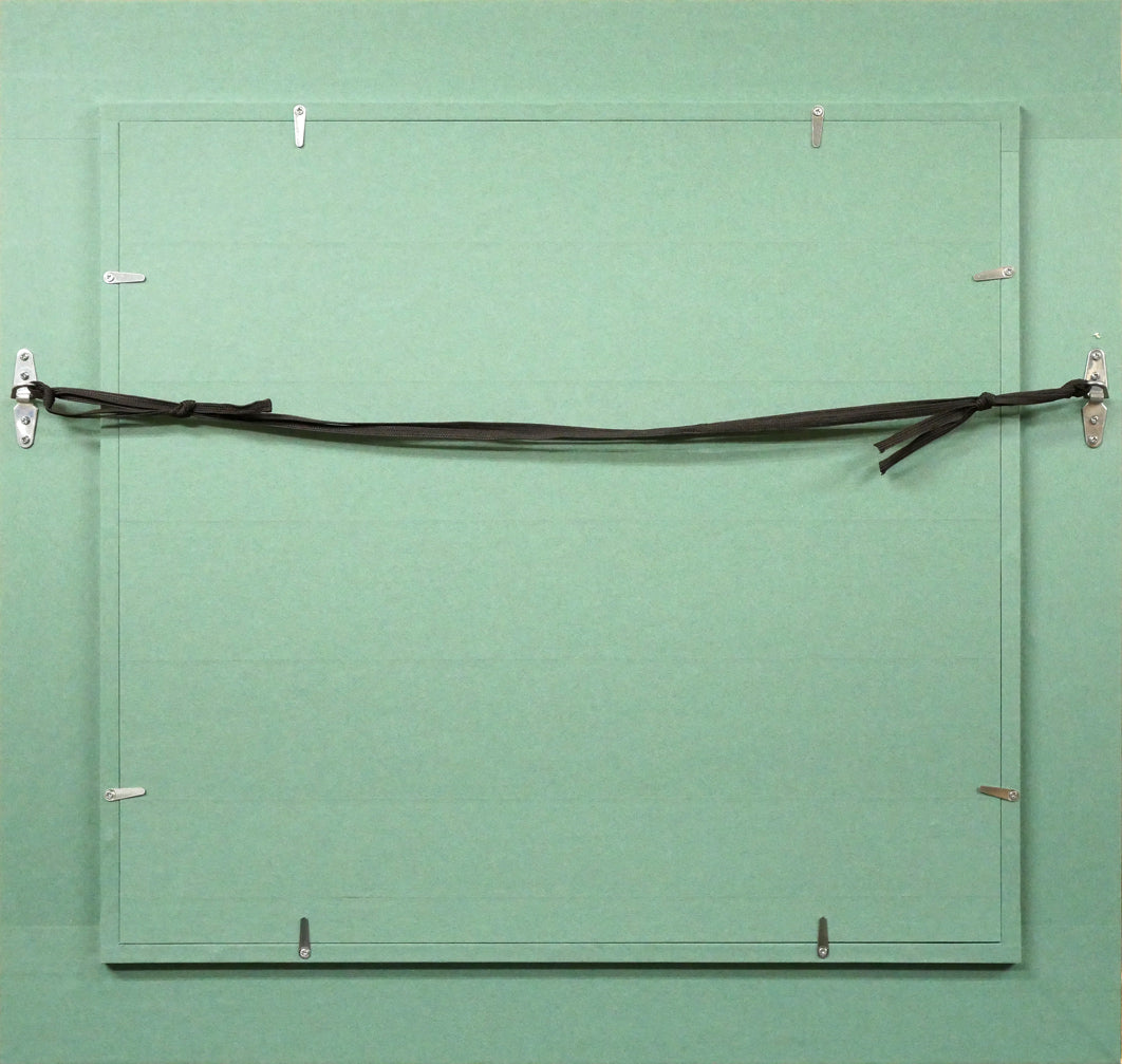 渡辺貞一「或る風景」油絵・色紙 額縁裏側画像