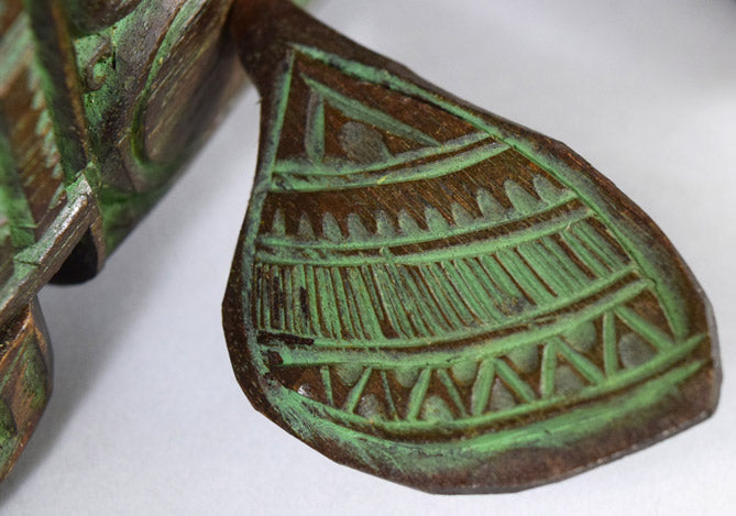 砂澤ビッキ「樹鮭(両面彫り)」木彫作品 拡大画像6