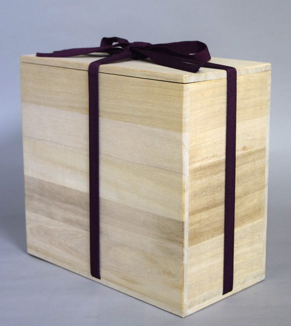 藤田喬平「手吹飾筥 紅白梅」ガラス 桐箱画像