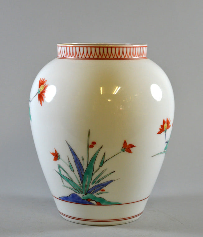 十三代 酒井田柿右衛門「錦菊鳥文花瓶」共箱 5