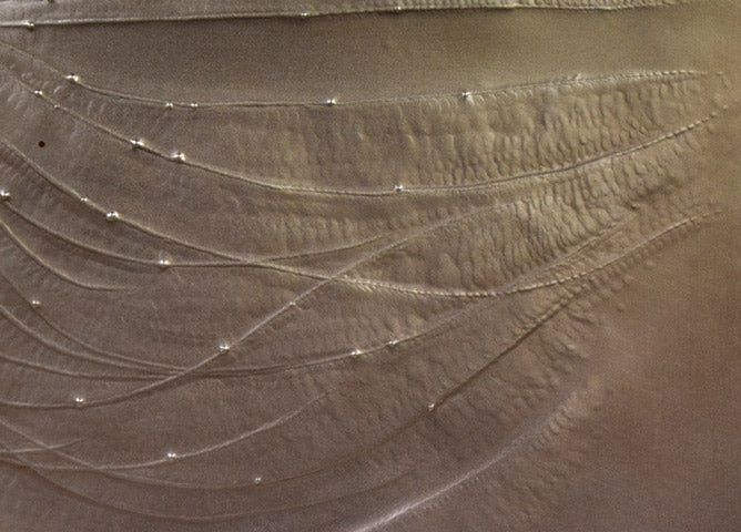 可西泰三「とりと少女」鋳金レリーフ 拡大画像3