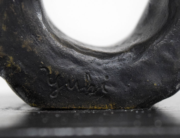 桂ユキ「躍動するカッパ」ブロンズ サイン拡大部分