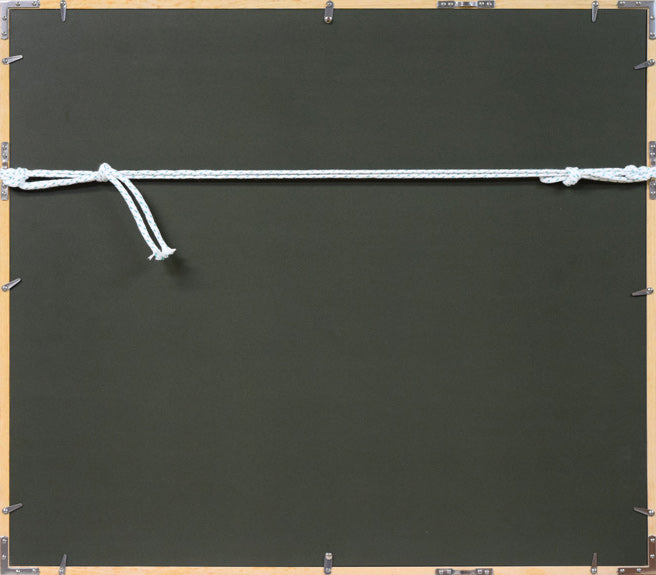 栗谷川健一「三つの白い世界(知床連峰)」シルクスクリーン版画 額縁裏側画像