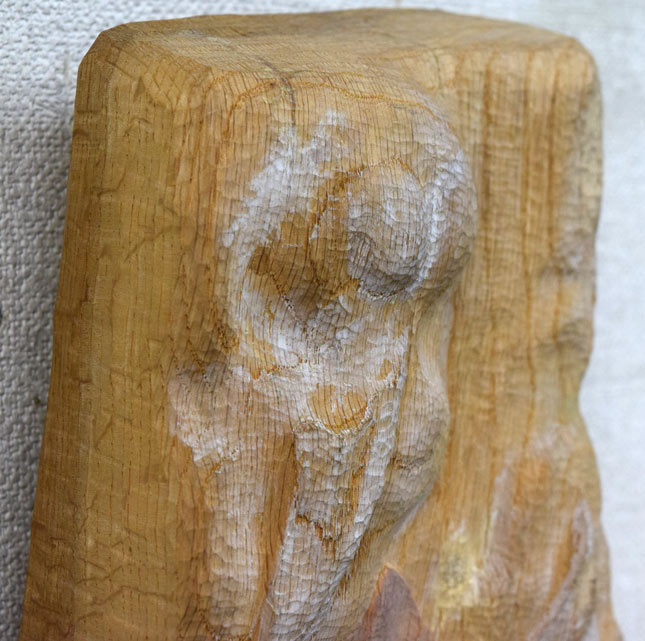 牧田善晴「飛天」木彫作品に彩色 拡大画像2