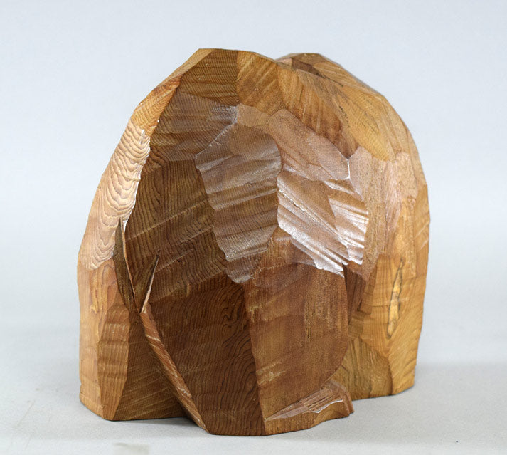引間二郎「八雲熊」木彫・高さ19.5cm 全体像4