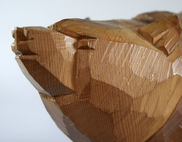 引間二郎(木歩)「かたらい」木彫熊(八雲) 横顔拡大