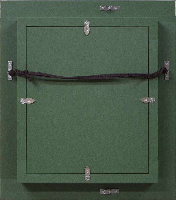 森本光子「人形」油絵・F0号 額縁裏側画像