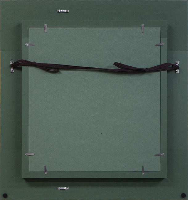 向井潤吉「桃咲く家(秩父)」水彩画・色紙 額縁裏側画像