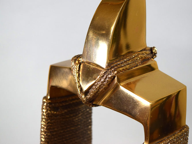 流政之「サキモリ2003」ブロンズ作品