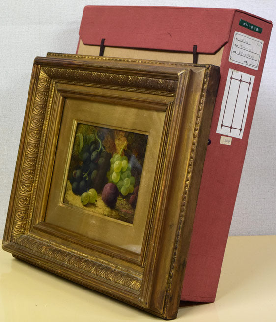 オリバー・クレア「果実のある静物」油絵（16×20ｃｍ）　付属品画像（布タトウ箱付き）