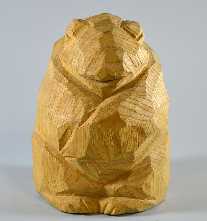 柴崎重行「熊」木彫(高さ14.8cm)・せんの木2