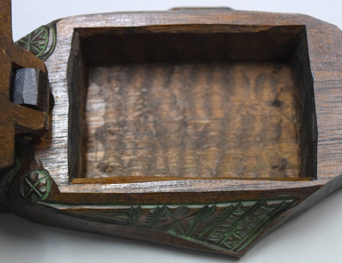 樹魚蓋付き小物入れ