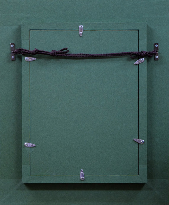 碓井正人「婦人像」油絵・SM 額縁裏側部分