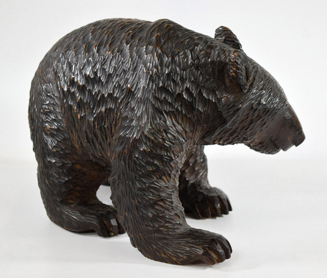 アラキ作「這い熊」木彫作品　全体画像4
