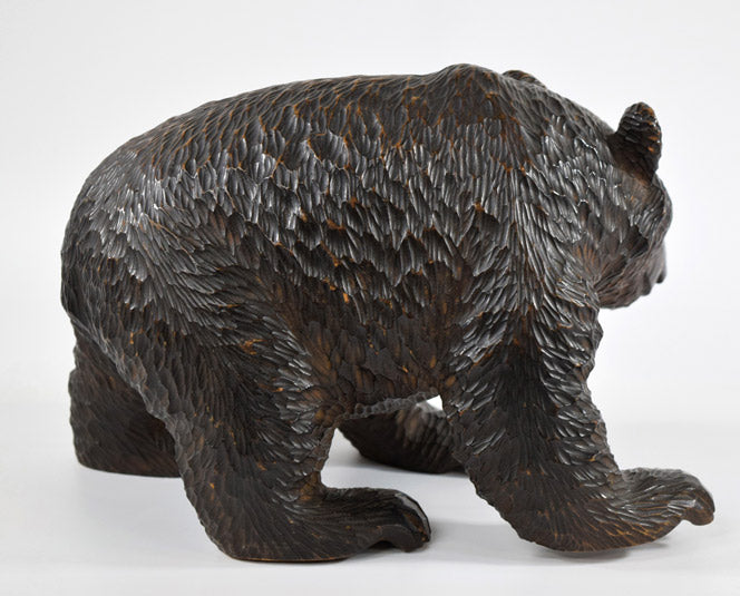 アラキ作「這い熊」木彫作品　全体画像5