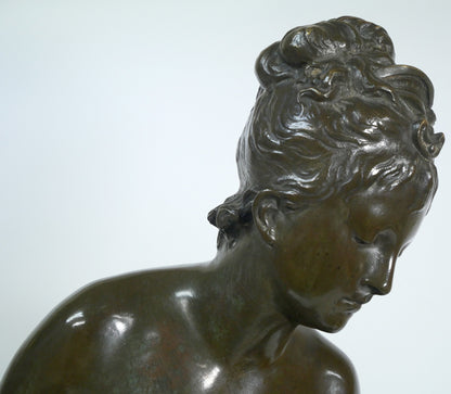 カリエ　ベルーズ(Albert-Ernest　Carrier-Belleuse)「Diana　the　hunter」ブロンズ作品