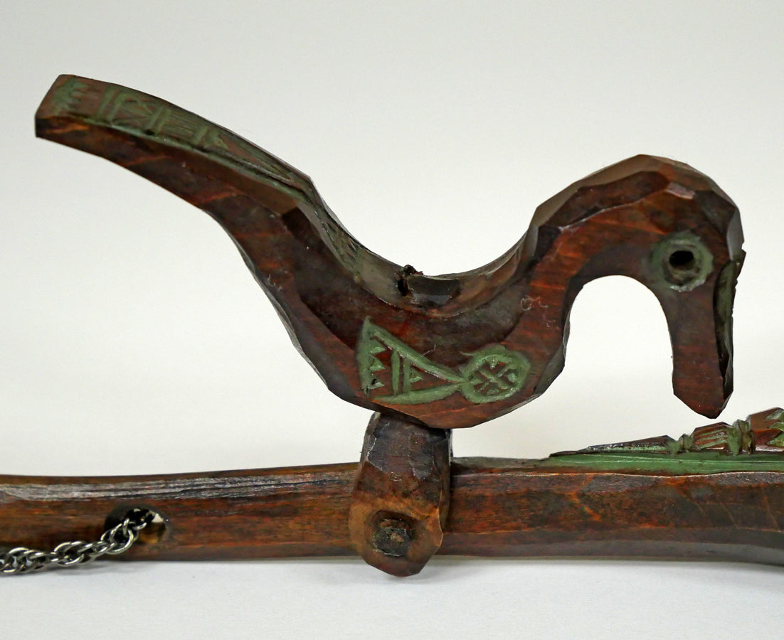 砂澤ビッキ「樹鈴二連啄木鳥（キツツキ）ペンダント（約17.6cm）」木彫作品　拡大画像1