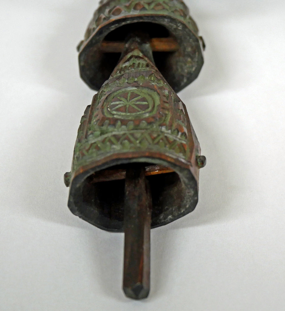 砂澤ビッキ「樹鈴二連啄木鳥（キツツキ）ペンダント（約21.7cm）」木彫作品　拡大画像4