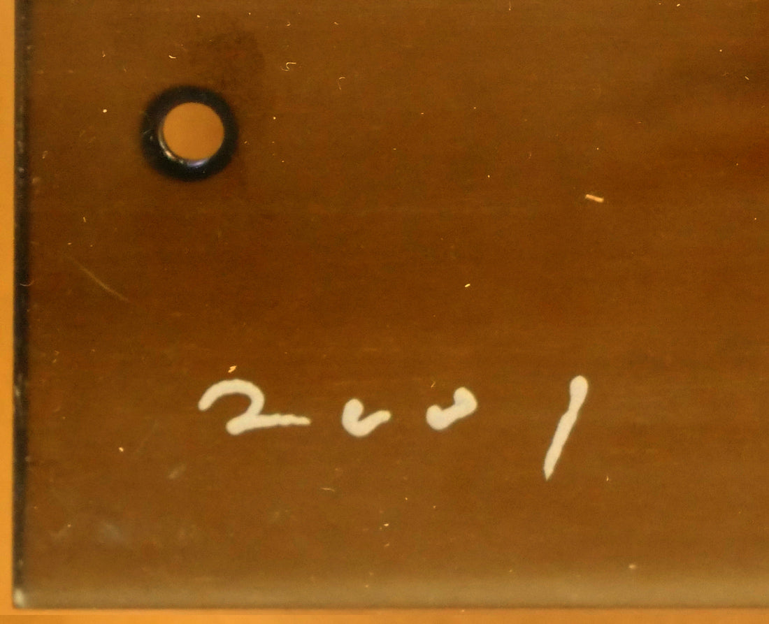 一原有徳「作品（SUM）」熱版、顔料（蛍光塗料）、ステンレス（一点物）　年記（2001年作）