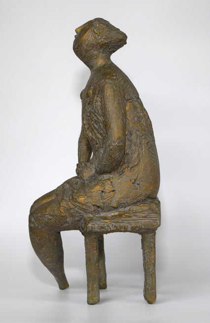 峯田敏郎「女性像」石膏彫刻に着色　作品全体画像3