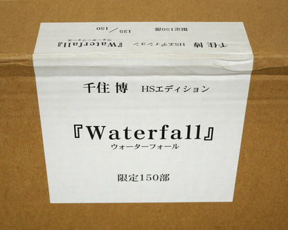 千住　博「Waterfall（Day　Fall／Night　fall）HSエディション」ミックストメディア版画　箱書きシール2