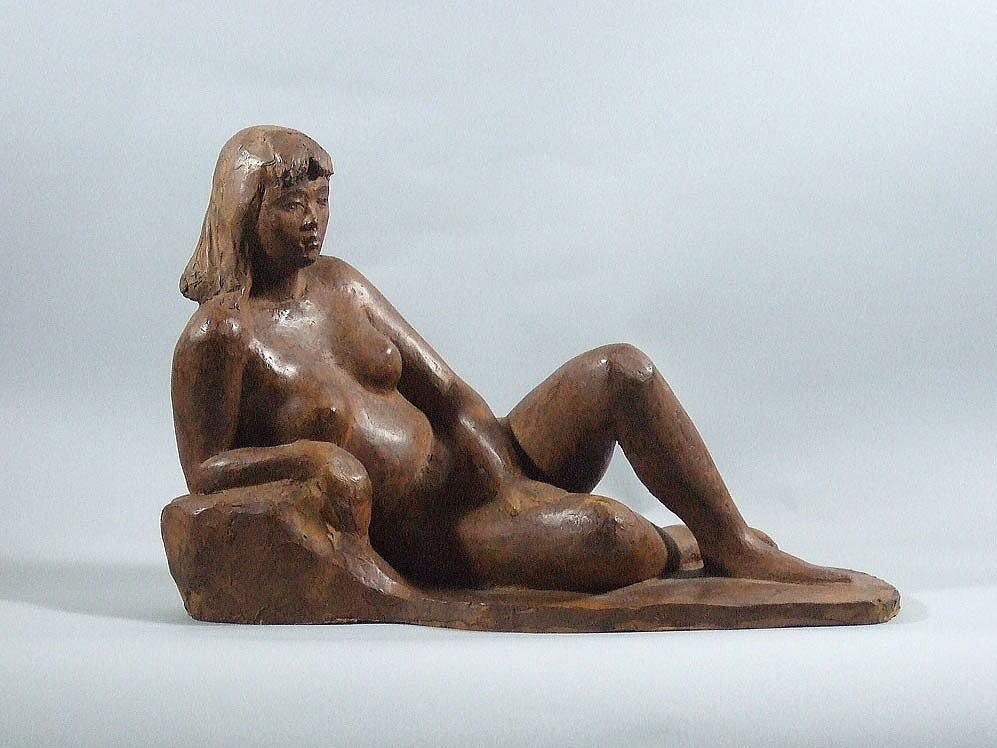 今村三郎作品 [横たわる裸婦・２] 石膏彫刻 13万円。横80×縦30