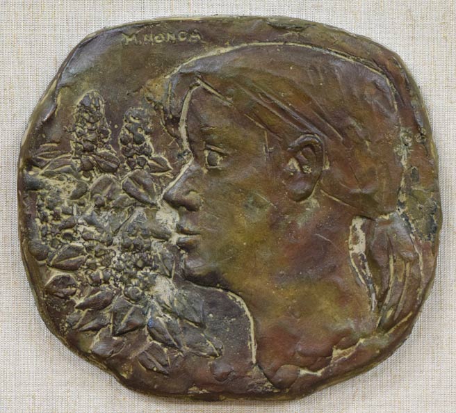 本田明二「ライラックの少女」ブロンズレリーフ額装　作品全体拡大画像