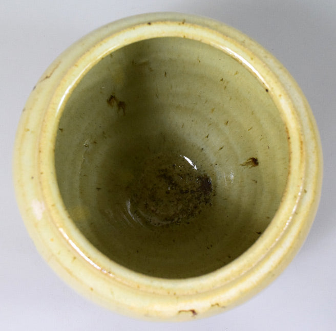 石黒宗麿「灰失透釉壺」清水卯一箱　真上画像