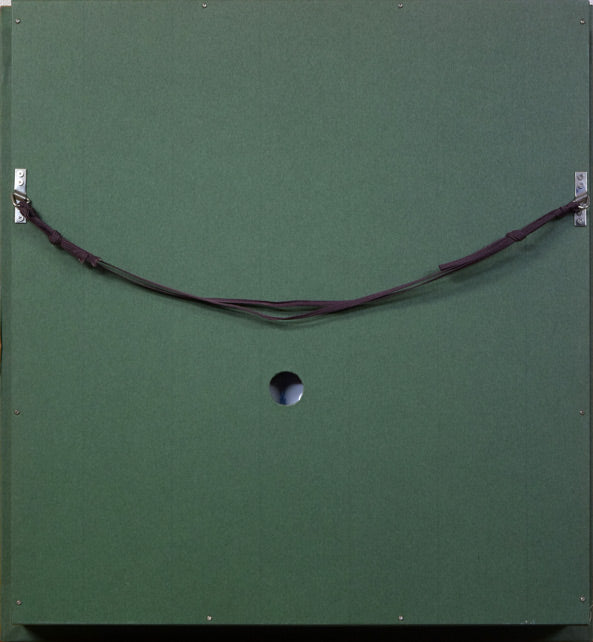 ハインツ・ヴェルナー「馬上のふたり」マイセン磁器立体陶板画額装　額縁裏側部分